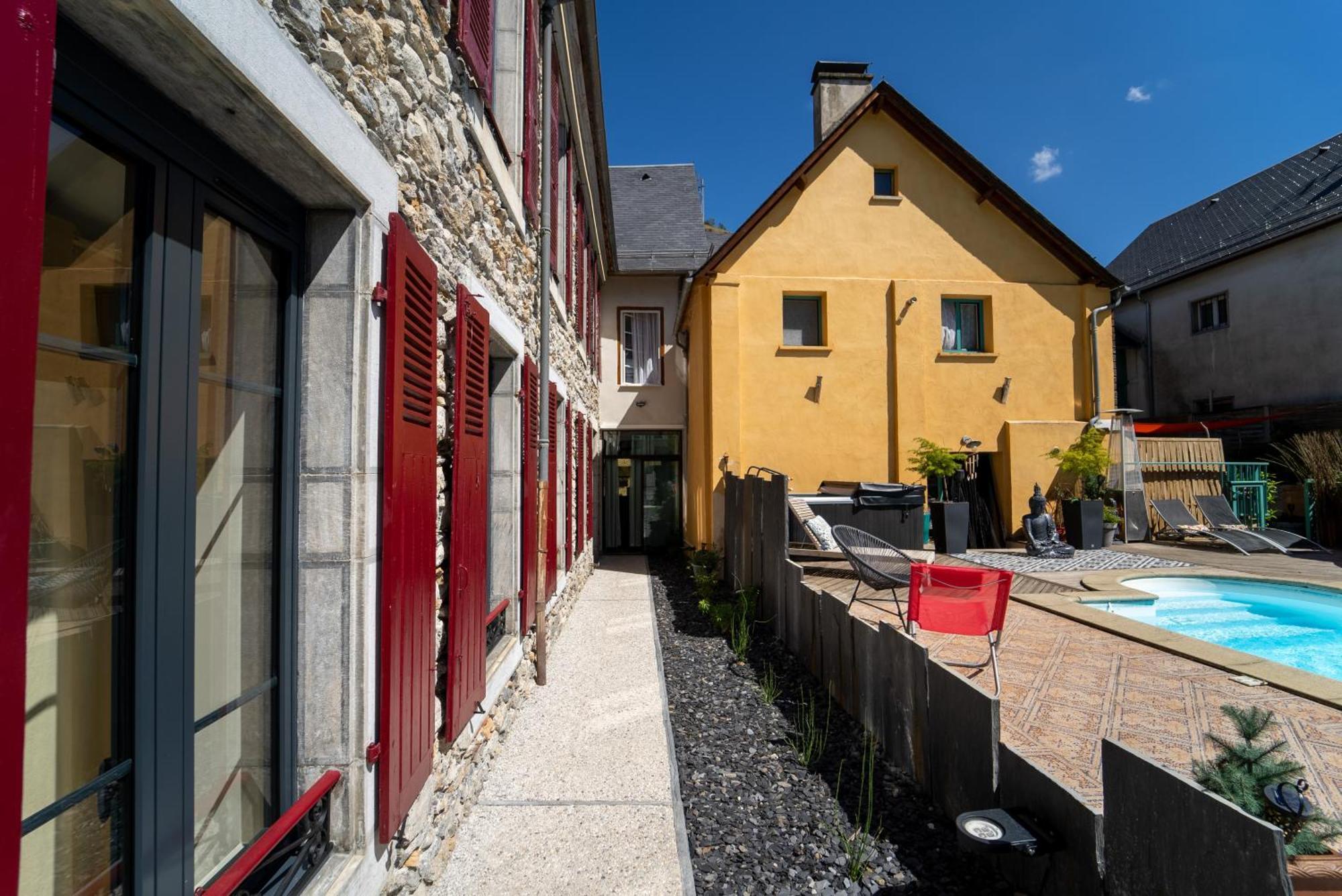 Chambre Pic Du Midi Appartement Only Adults Campan Exterior foto